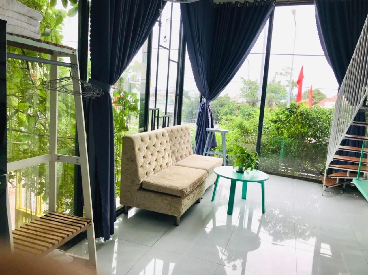 Nha Khach Ken Hotel Ca Mau Exterior photo